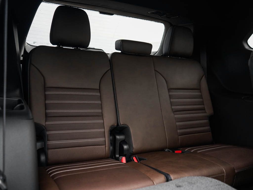 New 2027 GMC Acadia Denali Ultimate w/ LPO, Floor Liner Package AWD/4WD image 13