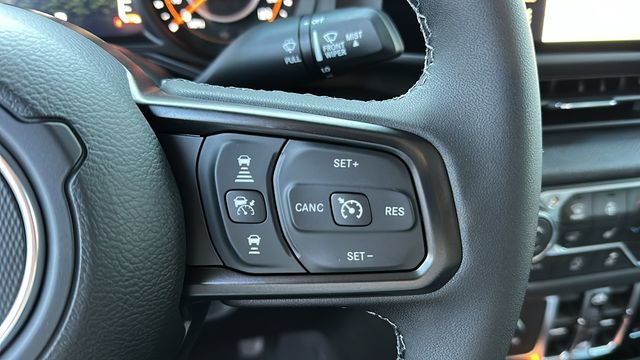 New 2026 Jeep Gladiator Sport AWD/4WD image 12