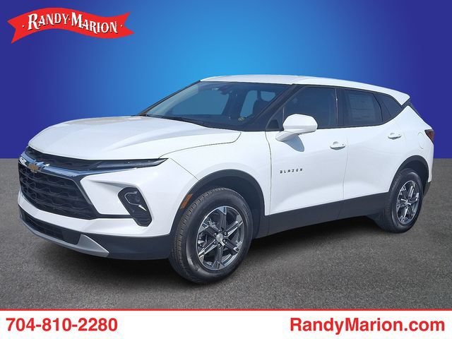 New 2024 Chevrolet Blazer LT w/ Driver Confidence Package FWD image 1