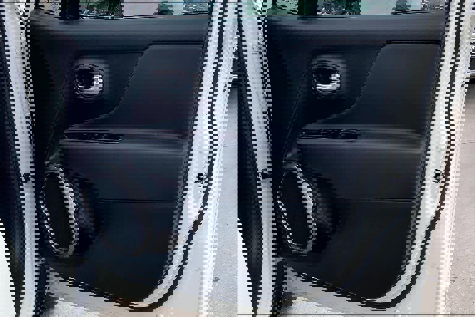 Used 2023 Jeep Renegade Latitude image 21