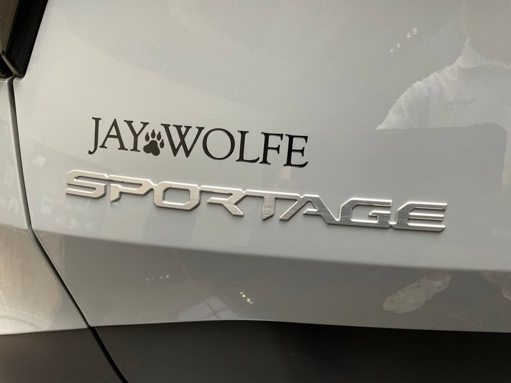 Used 2024 Kia Sportage X-Line w/ X-Line Premium Package AWD/4WD image 25