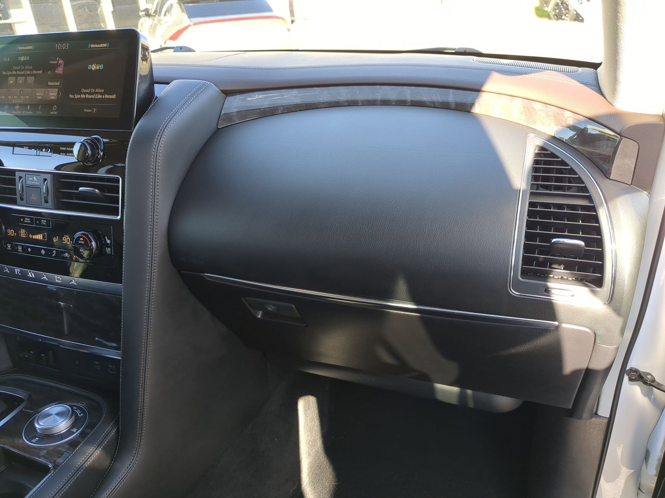 Used 2023 Nissan Armada Platinum w/ Captain's Chairs Package image 22