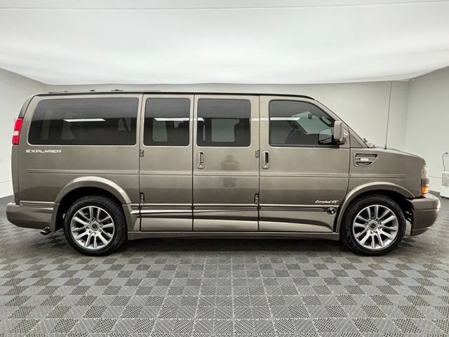 Used 2019 GMC Savana 2500 w/ Enhanced Convenience Package RWD image 6