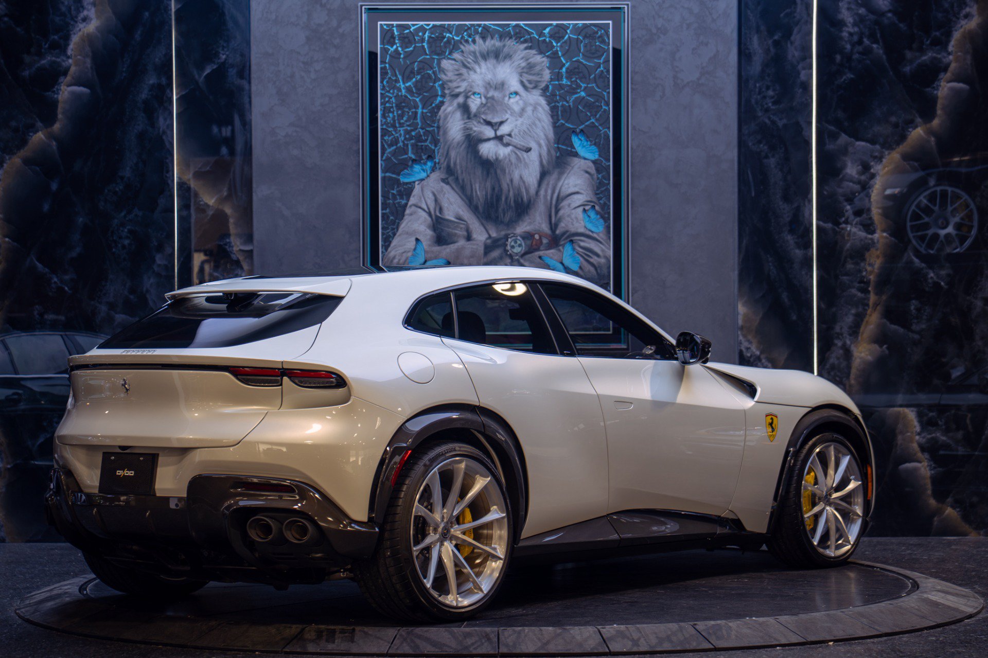 Used 2025 Ferrari Purosangue AWD/4WD image 9