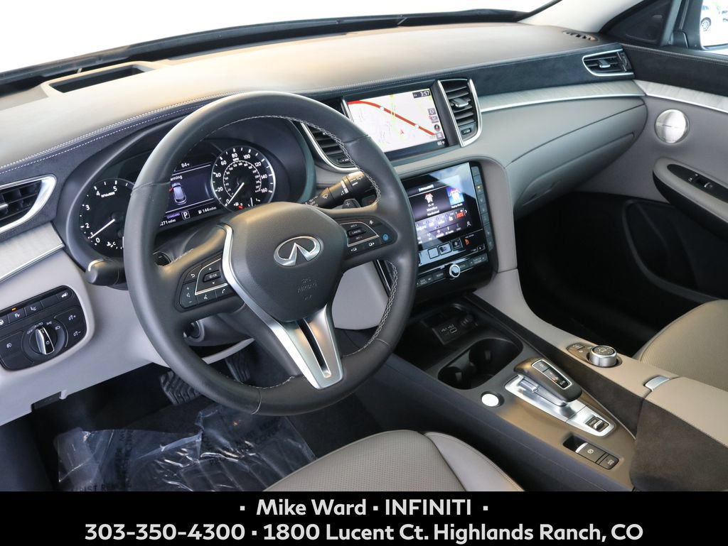 Used 2023 INFINITI QX50 Sensory AWD/4WD image 8
