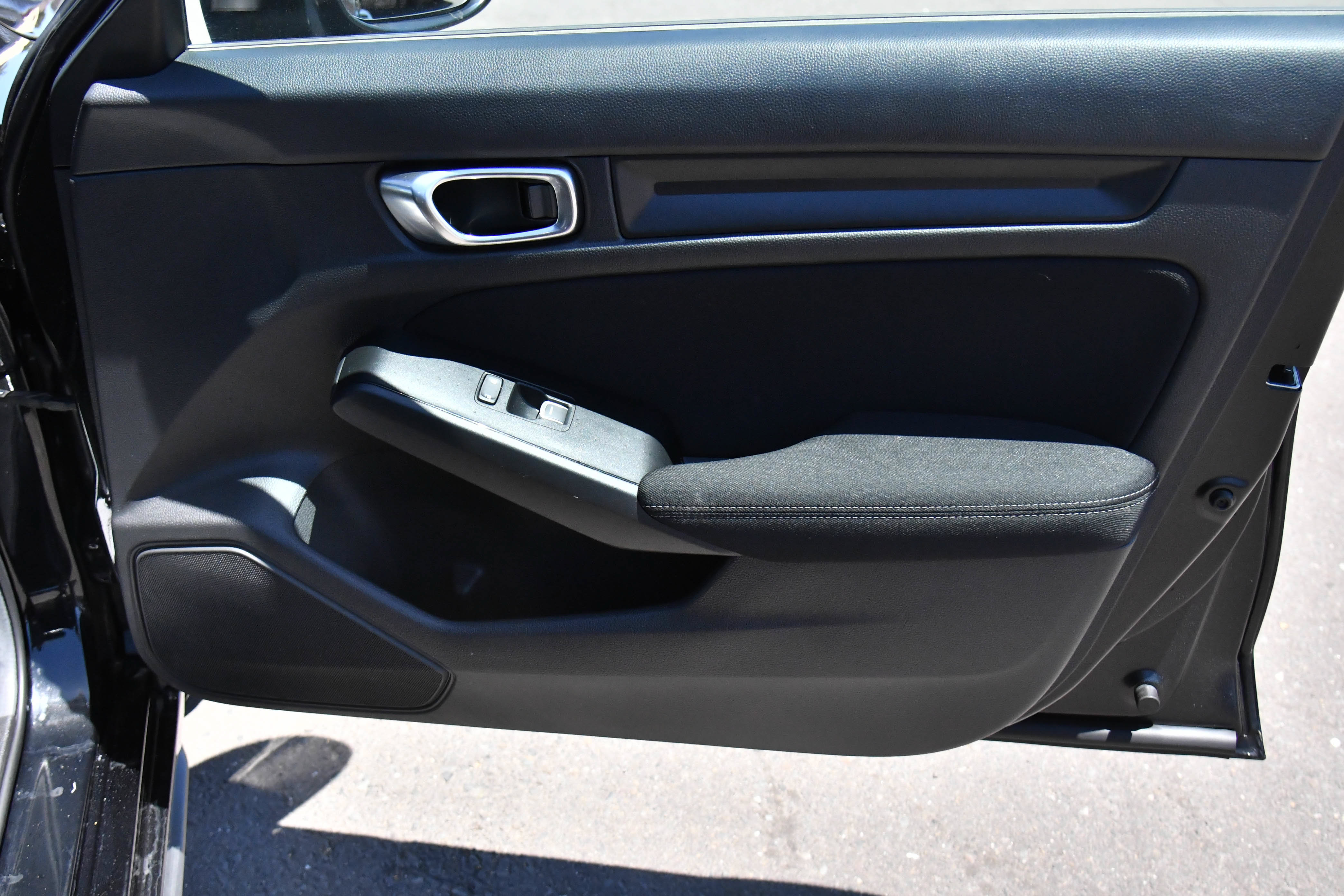 Used 2025 Honda Civic Sport image 39