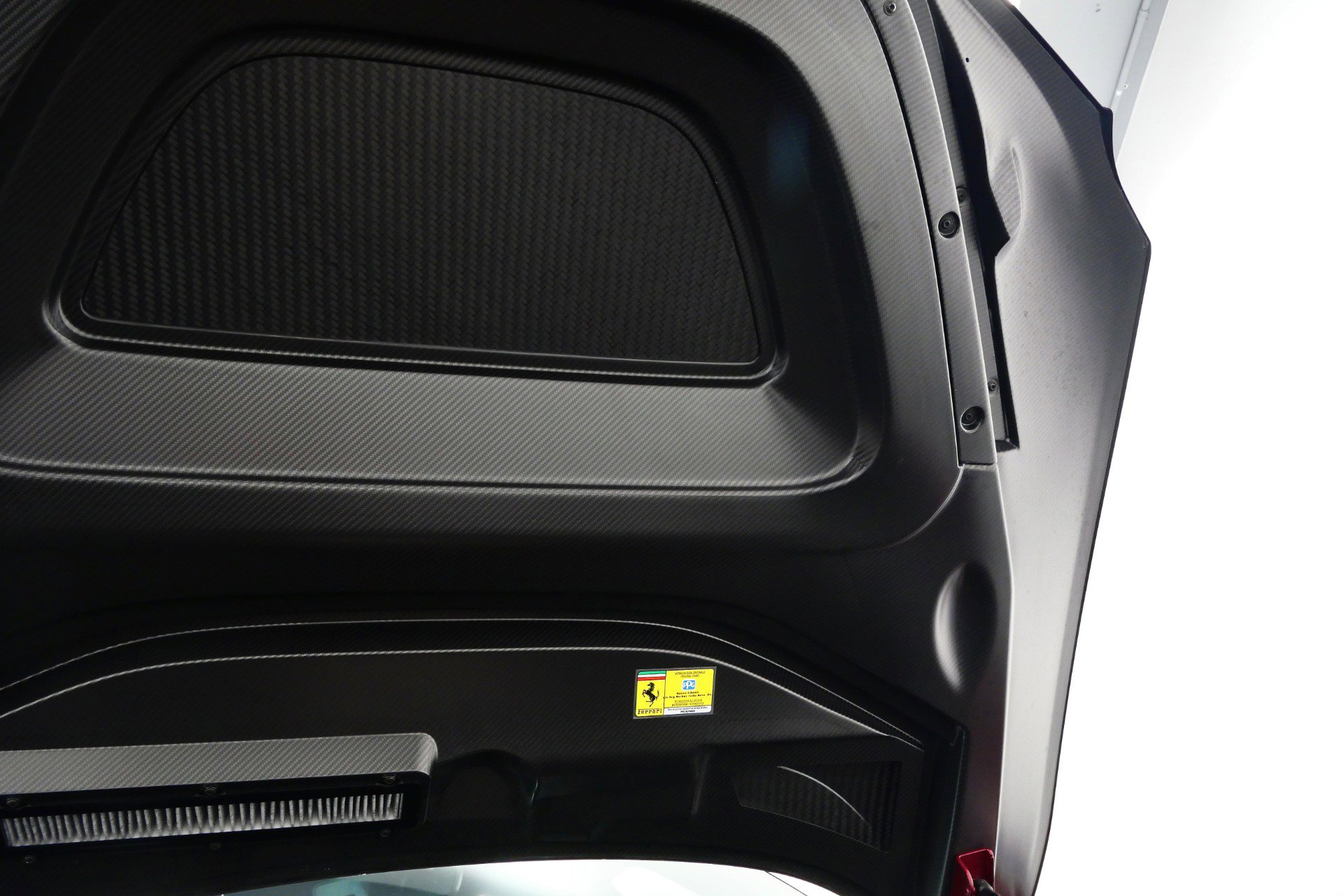 Used 2021 Ferrari SF90 Stradale AWD/4WD image 65