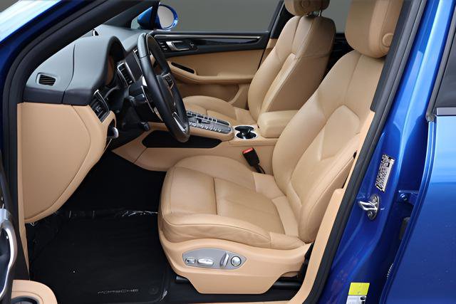 Used 2018 Porsche Macan Sport Edition AWD/4WD image 14