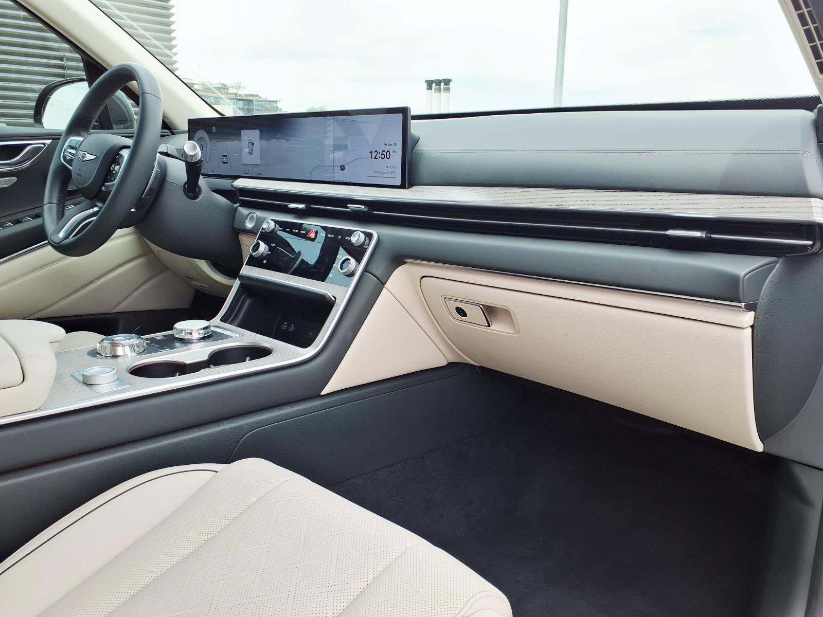 Certified 2026 Genesis GV80 3.5T Advanced AWD/4WD image 10