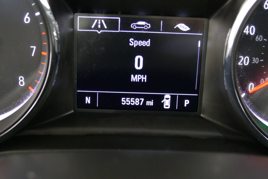 Used 2019 Buick Regal Preferred AWD/4WD image 12