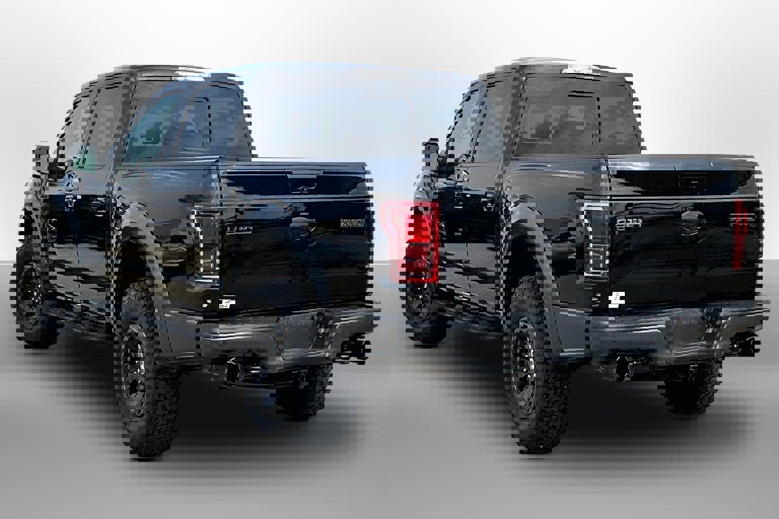 Used 2017 Ford F150 Raptor w/ Equipment Group 802A Luxury image 10