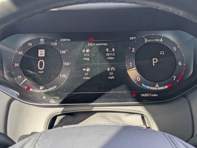 Used 2023 Land Rover Range Rover Long Wheelbase SE image 24