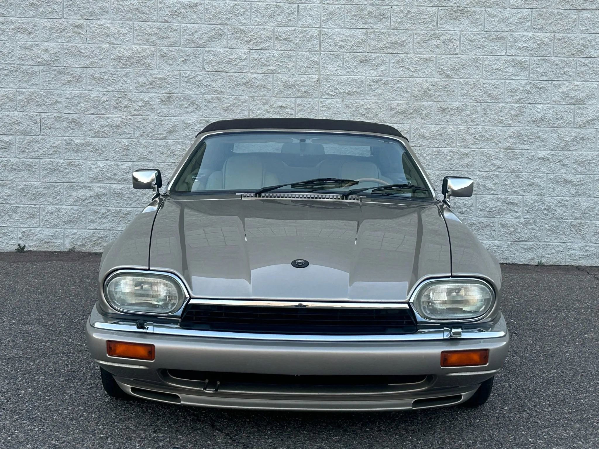 Used 1996 Jaguar XJS 4.0 Convertible image 23