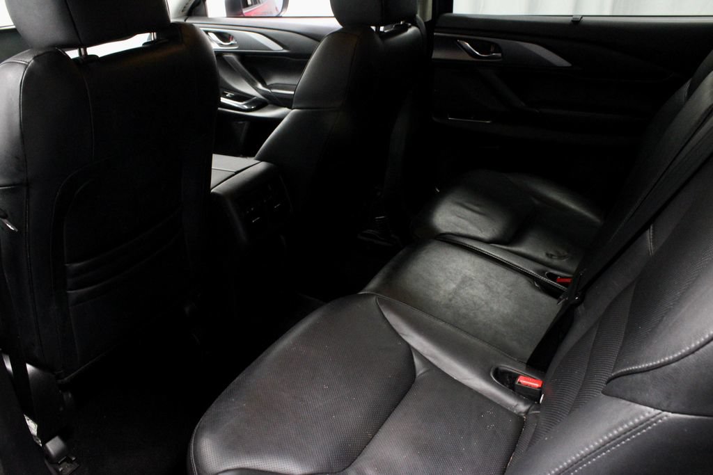 Used 2019 MAZDA CX-9 Touring w/ Touring Premium Package FWD image 21