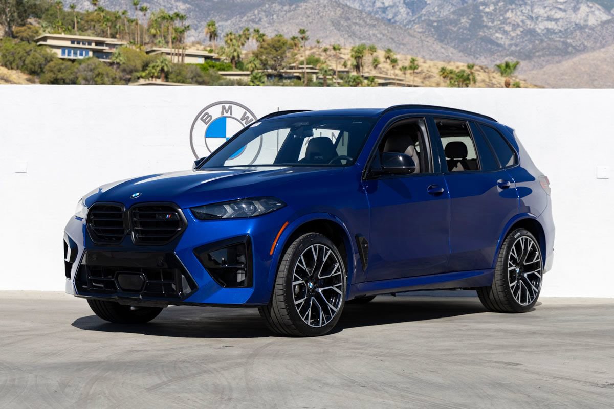 Used 2024 BMW X5 M Competition AWD/4WD image 1