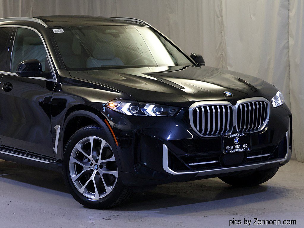 Certified 2024 BMW X5 xDrive40i w/ Premium Package AWD/4WD image 2