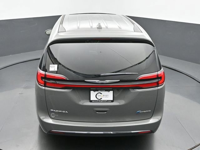 Used 2022 Chrysler Pacifica Touring-L image 42