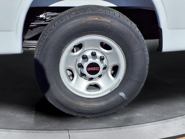 New 2025 GMC Savana 2500 w/ Driver Convenience Package RWD image 15