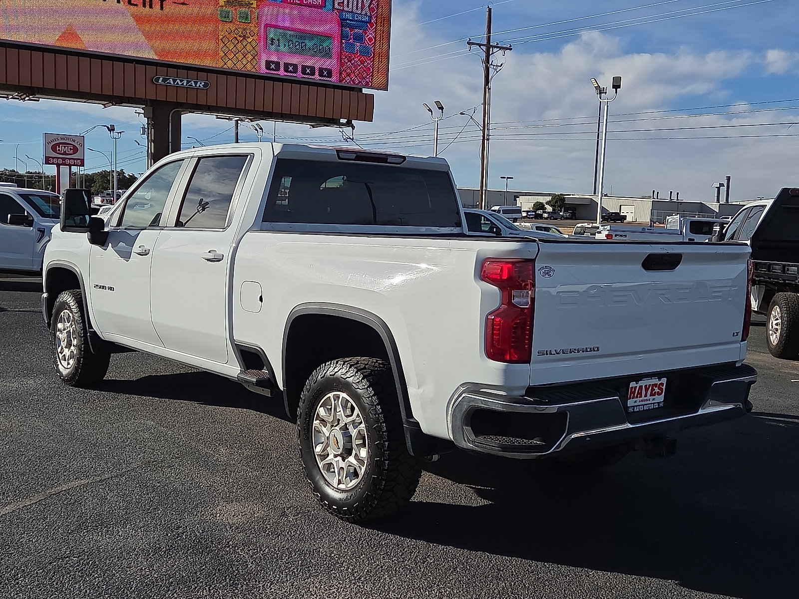 Used 2024 Chevrolet Silverado 2500 LT image 3