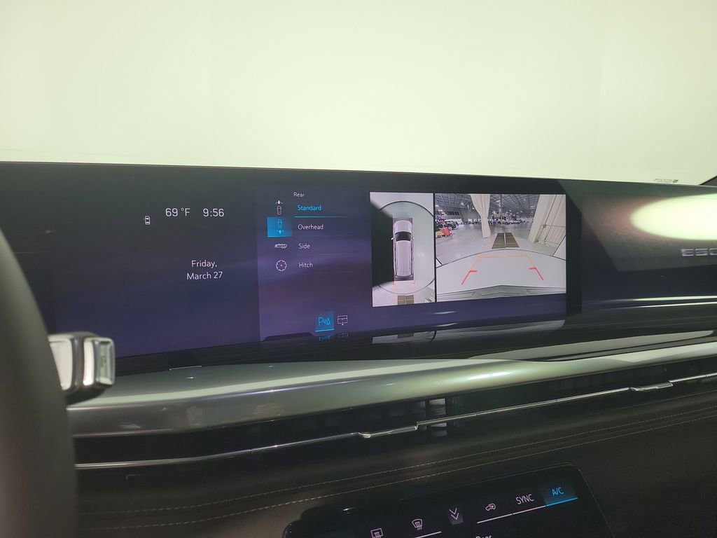 Certified 2025 Cadillac Escalade Premium Luxury image 28