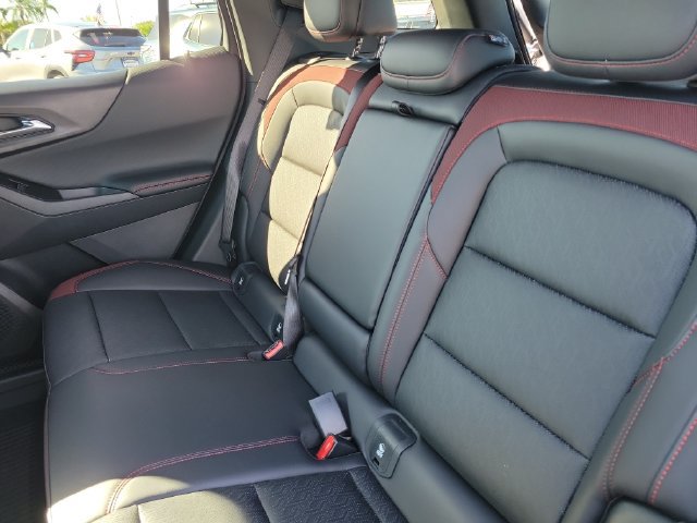 New 2027 Chevrolet Equinox RS w/ Safety and Technology Package FWD image 5