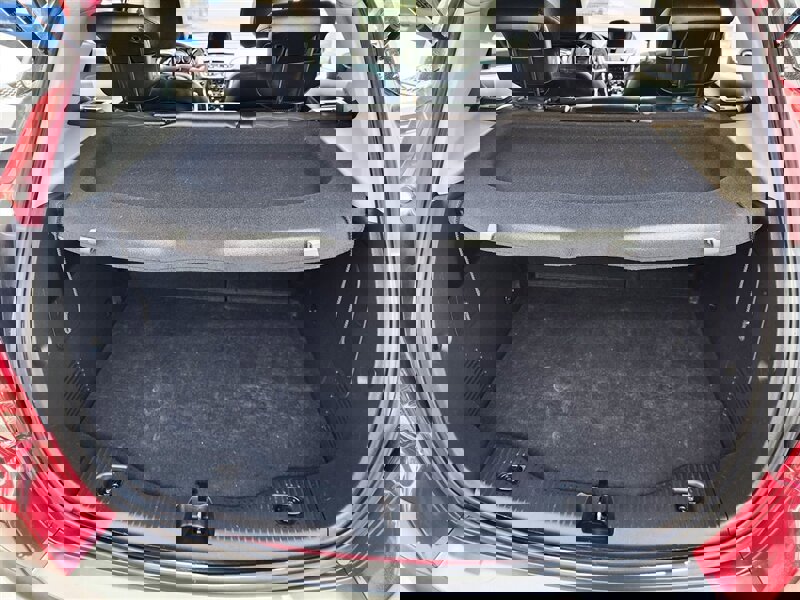 Used 2016 Buick Encore FWD image 19