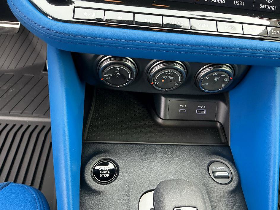 Certified 2024 Nissan Z Performance w/ Floor Mat Package image 19