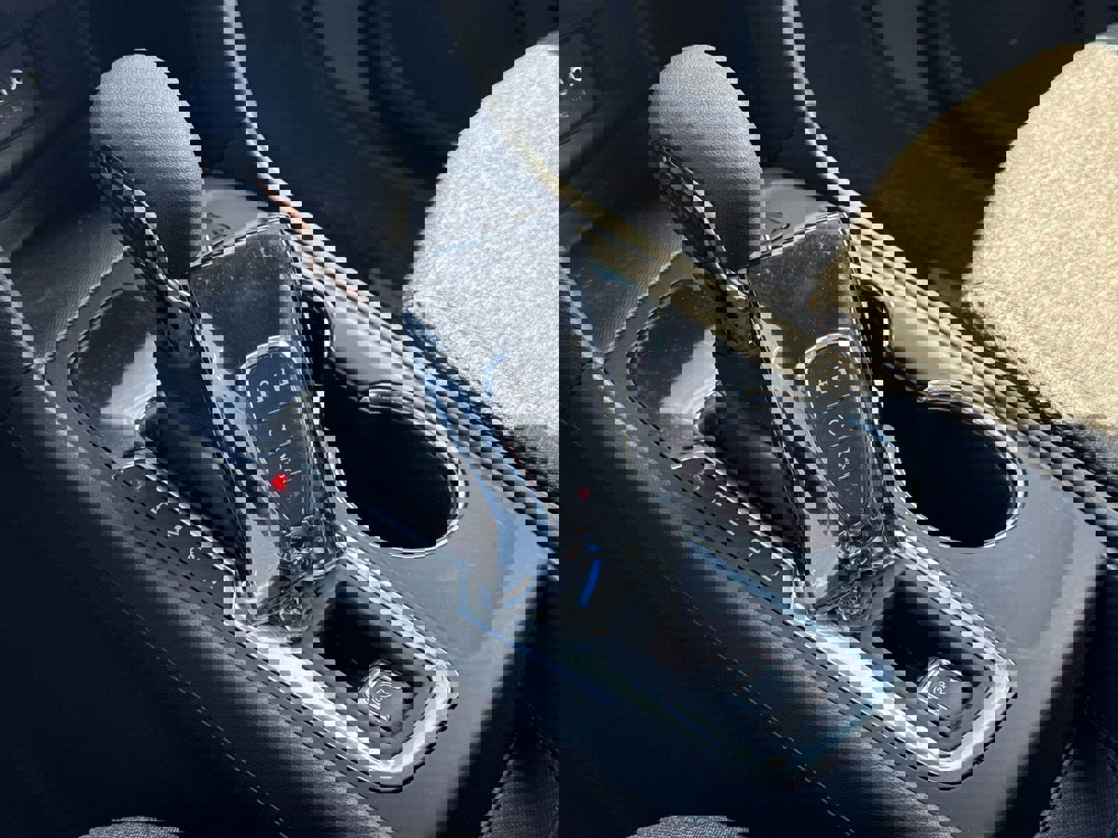 Used 2024 Chevrolet Equinox LT w/ LPO, Floor Liner Package image 35