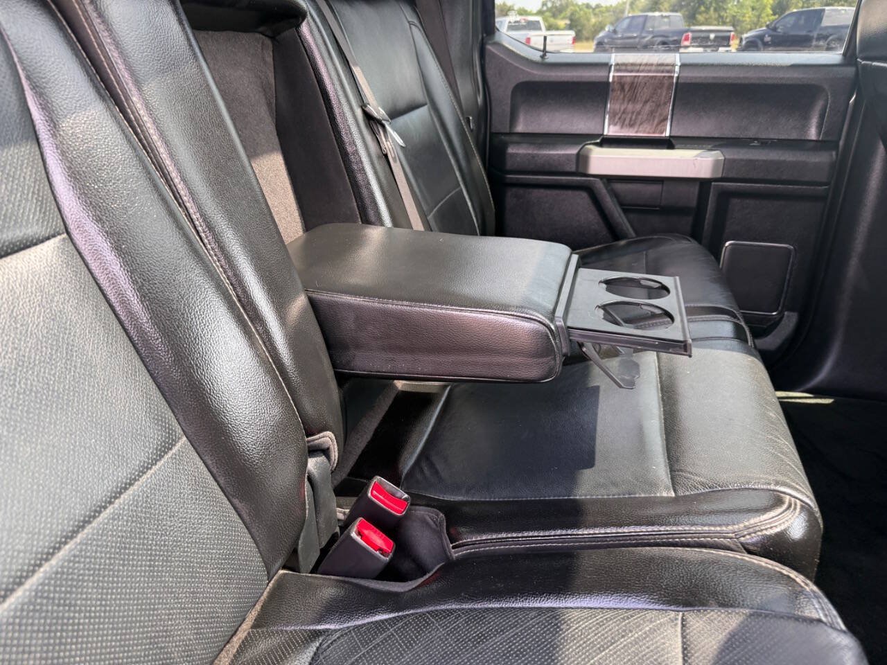 Used 2017 Ford F250 Lariat w/ Lariat Ultimate Package AWD/4WD image 46