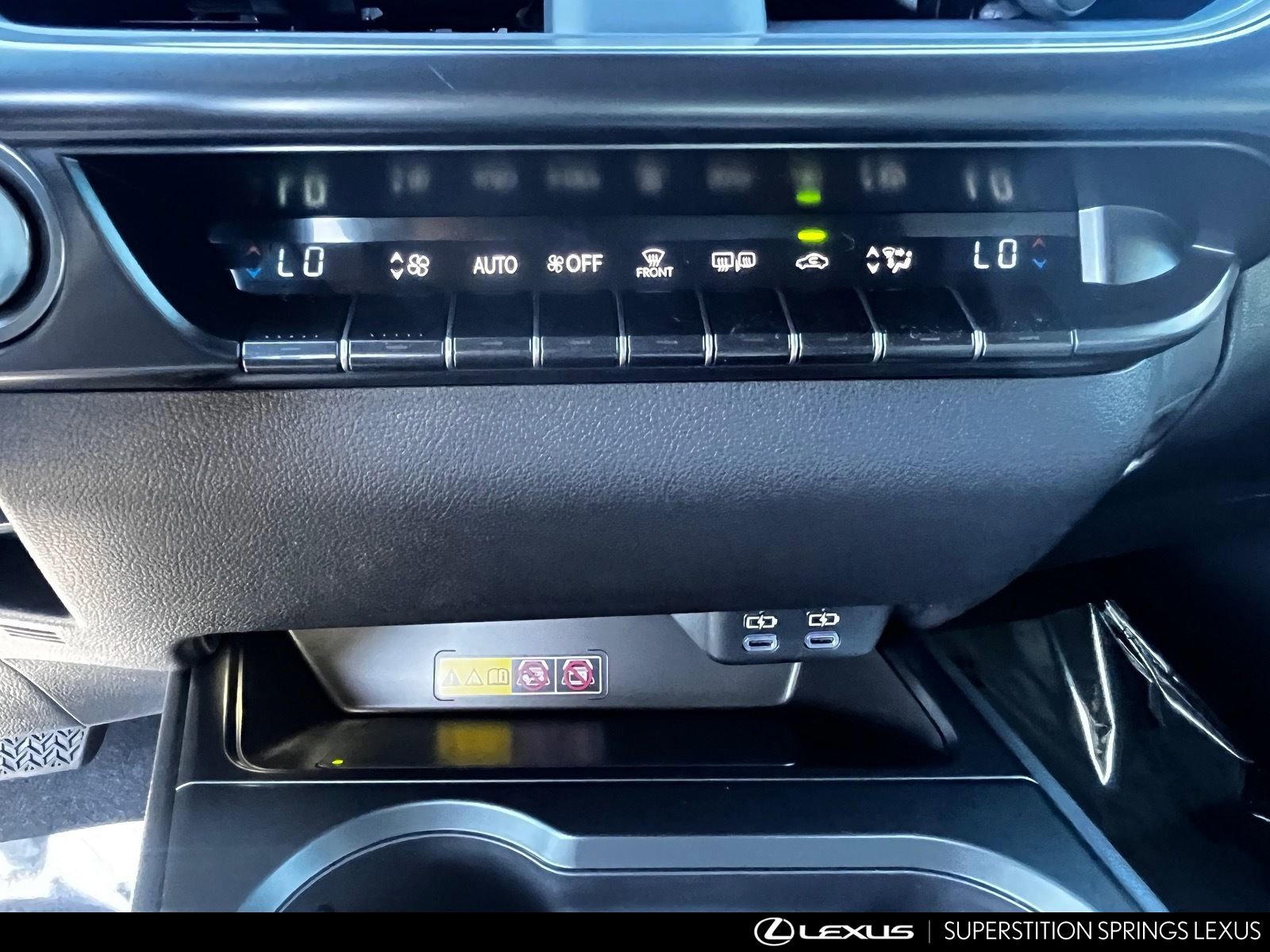 New 2026 Lexus UX 300h FWD image 17