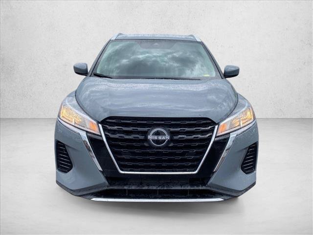 Used 2023 Nissan Kicks SV FWD video 4
