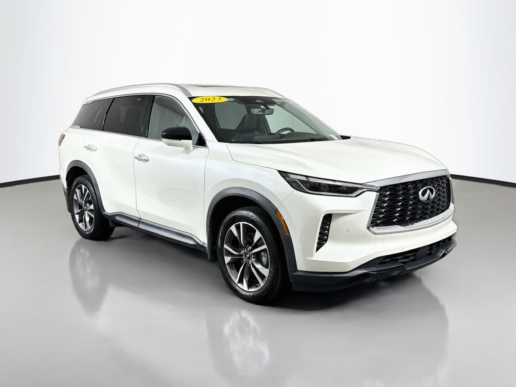 Used 2023 INFINITI QX60 Luxe w/ Cargo Package AWD/4WD image 1