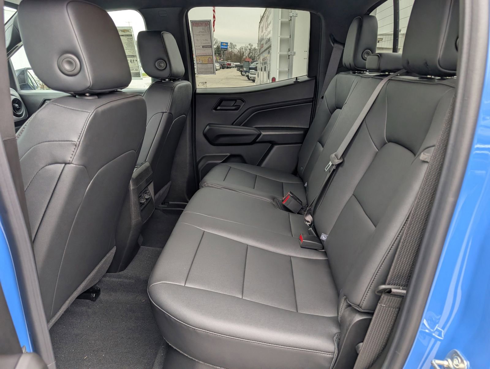 New 2025 Chevrolet Colorado Trail Boss w/ Midnight Edition image 12