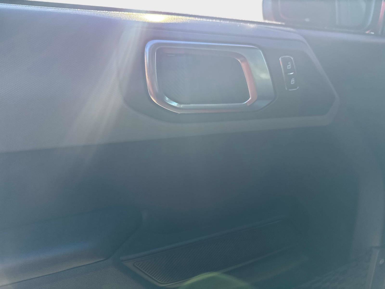 Used 2024 Ford Bronco Big Bend image 18