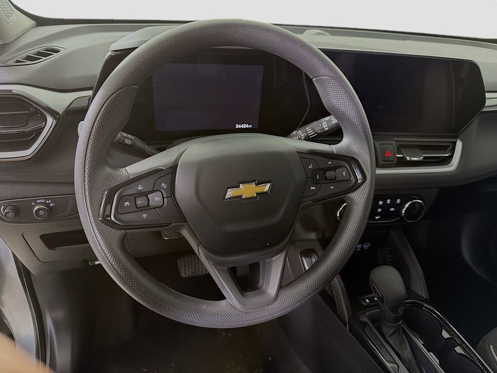 Used 2024 Chevrolet TrailBlazer LS w/ LS Convenience Package image 14