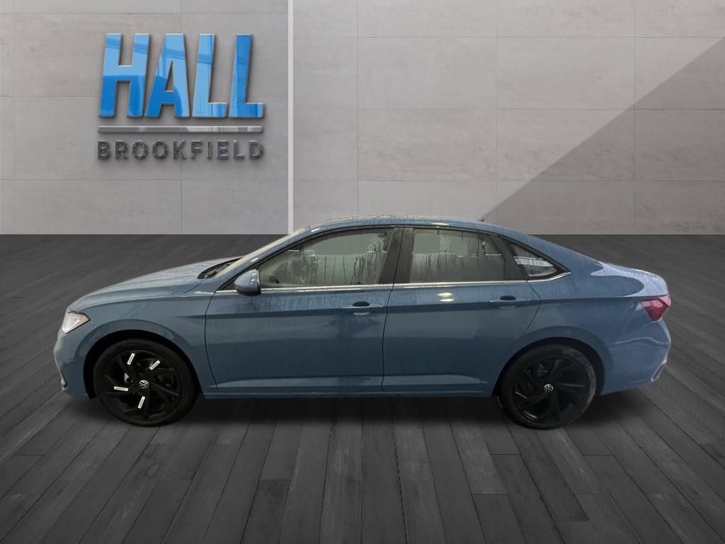 New 2026 Volkswagen Jetta SE FWD image 2