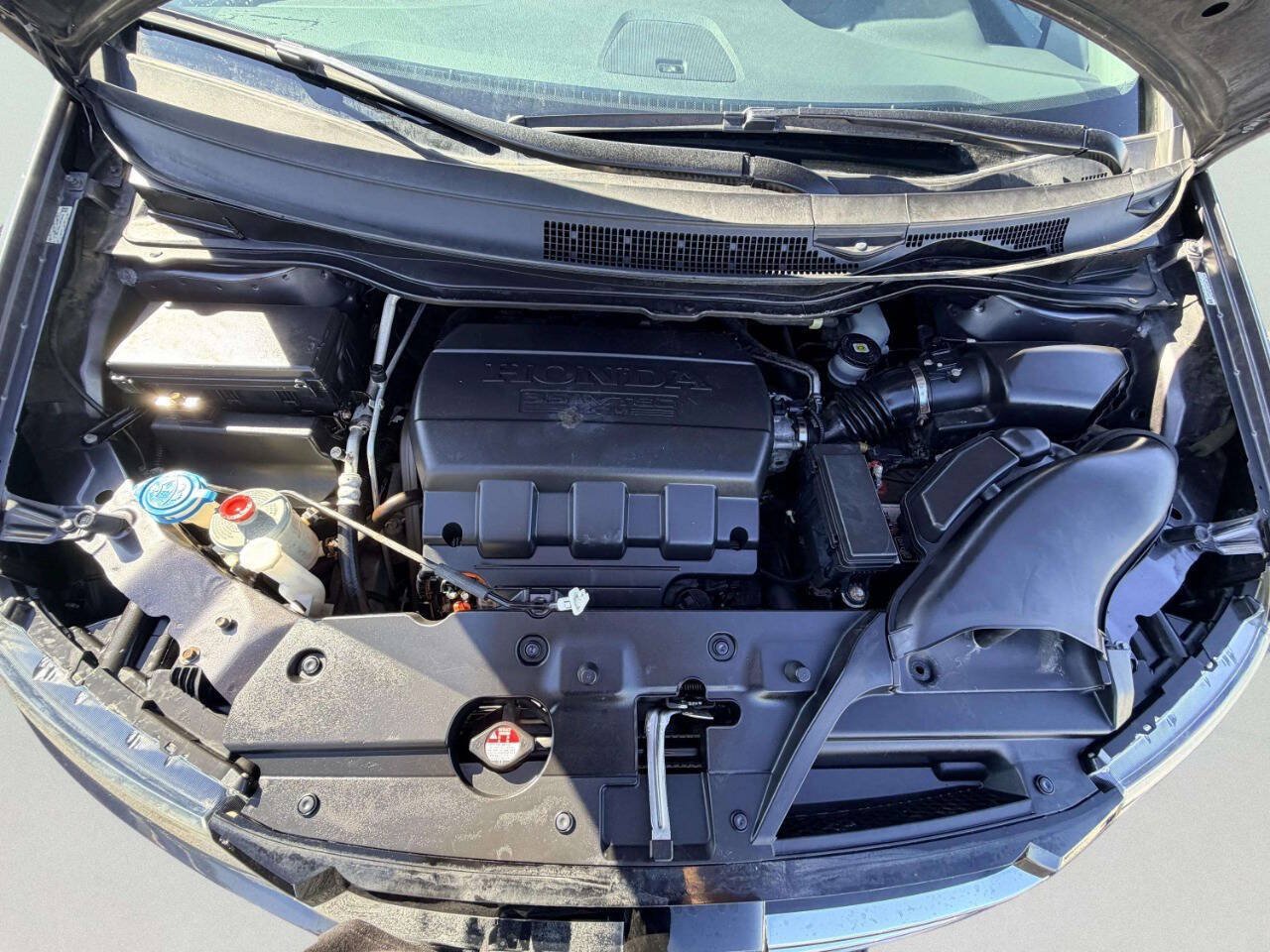 Used 2015 Honda Odyssey Touring Elite image 17