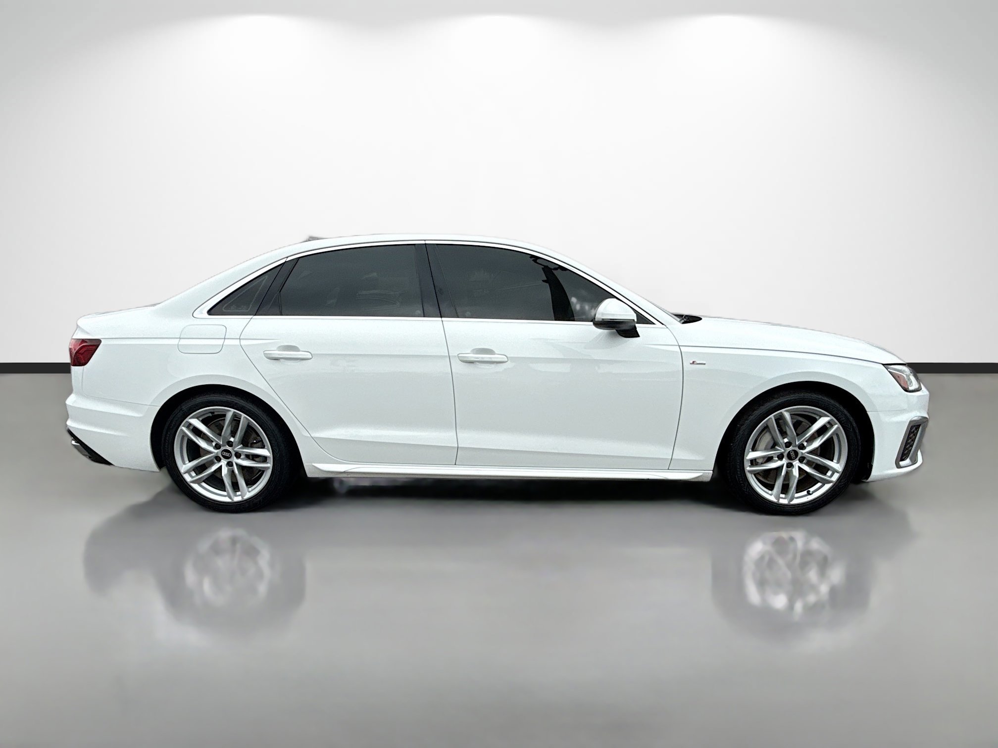 Used 2023 Audi A4 2.0T Premium Plus AWD/4WD image 2
