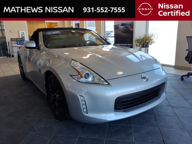 Certified 2017 Nissan 370Z Base 2D Convertible image 1