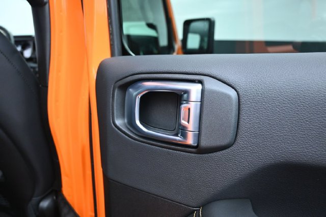 New 2026 Jeep Wrangler Unlimited Sahara AWD/4WD image 45