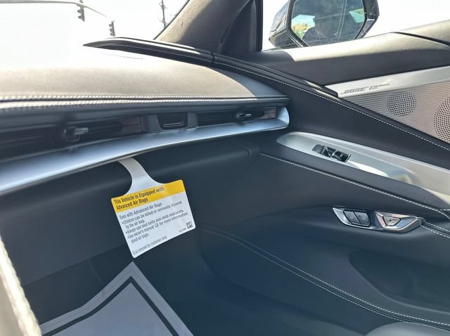 Certified 2026 Chevrolet Corvette Stingray Premium Conv w/ Z51 Performance Package RWD image 37