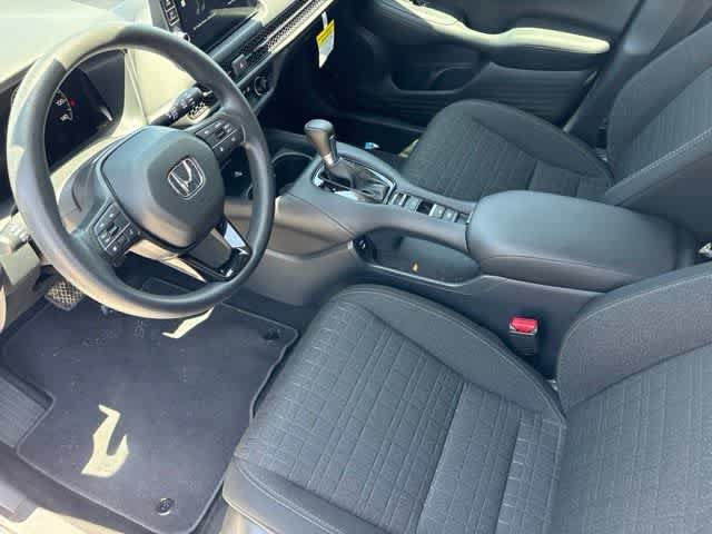Used 2027 Honda HR-V LX image 9