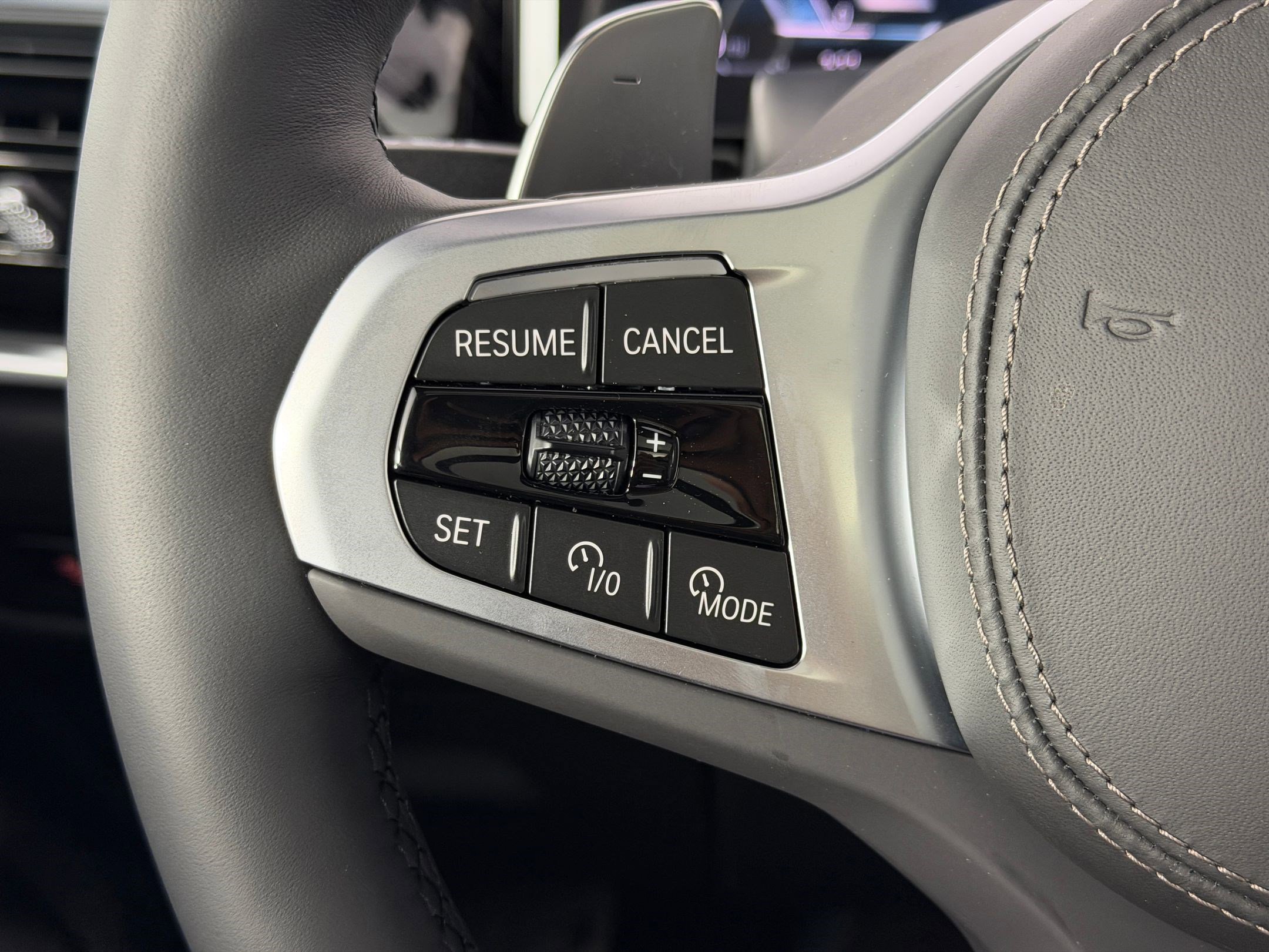 New 2026 BMW X5 xDrive50e w/ Executive Package image 16