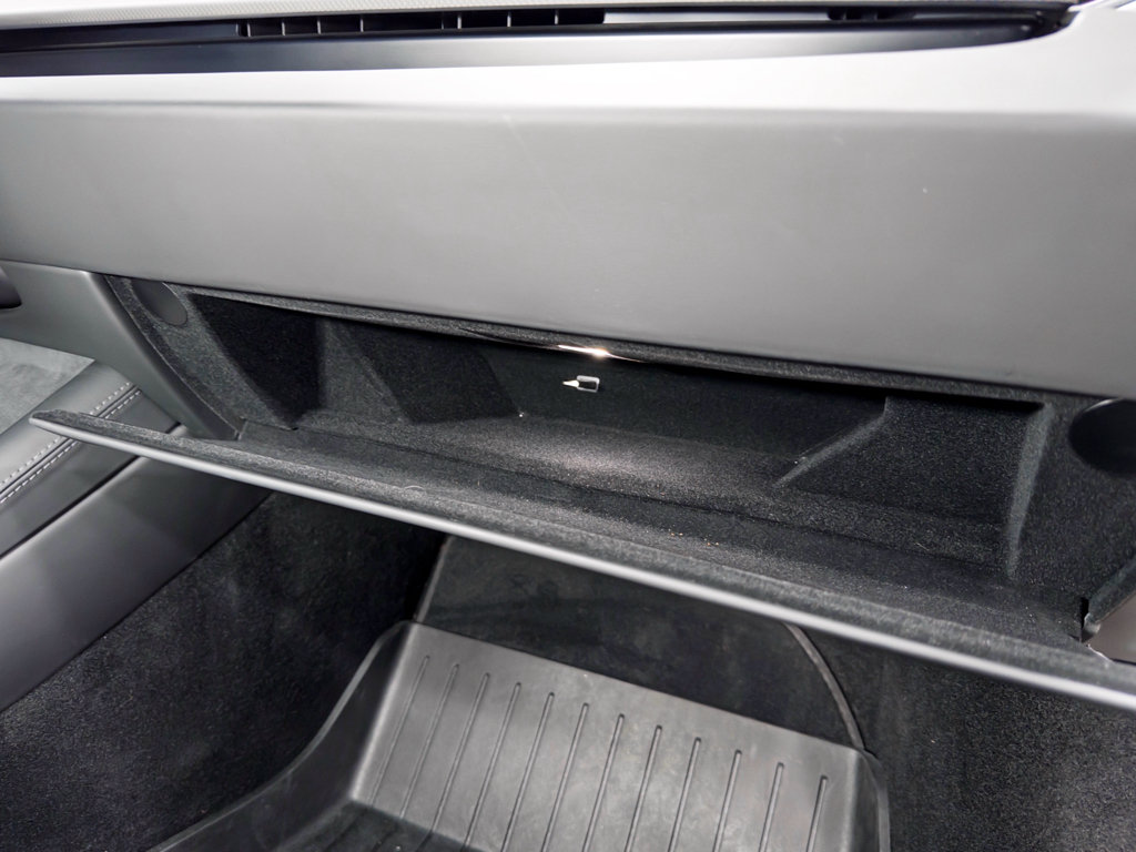 Used 2024 Tesla Model 3 Performance AWD/4WD image 19