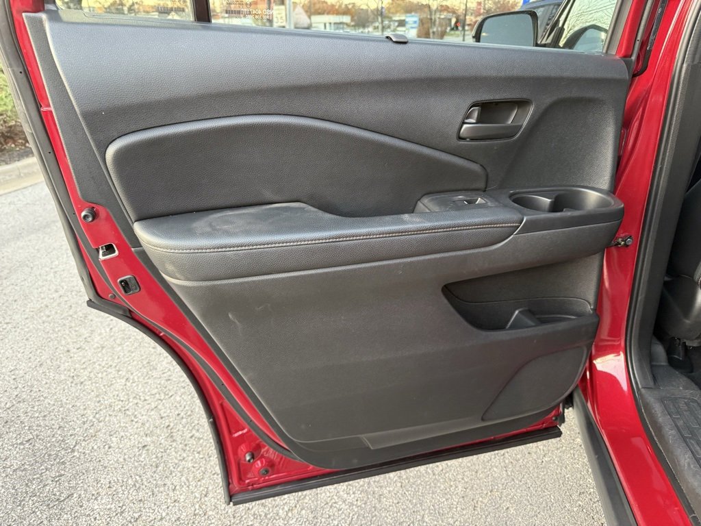 Used 2022 Honda Passport TrailSport image 32