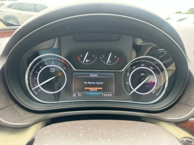 Used 2017 Buick Regal Premium w/ Driver Confidence Package #1 FWD image 40