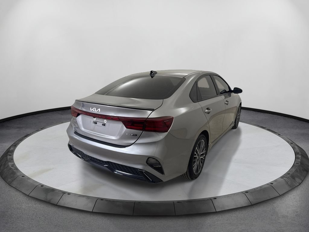 Used 2023 Kia Forte GT-Line FWD image 6