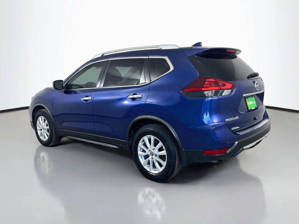 Used 2020 Nissan Rogue SV FWD image 7