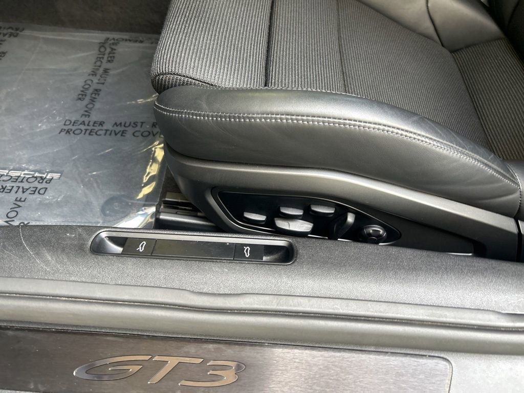 Used 2022 Porsche 911 GT3 image 39
