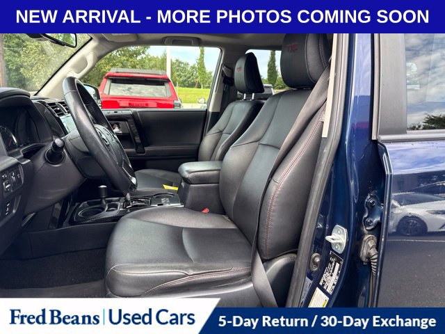 Used 2020 Toyota 4Runner TRD Off-Road Premium w/ Moonroof Package AWD/4WD image 11